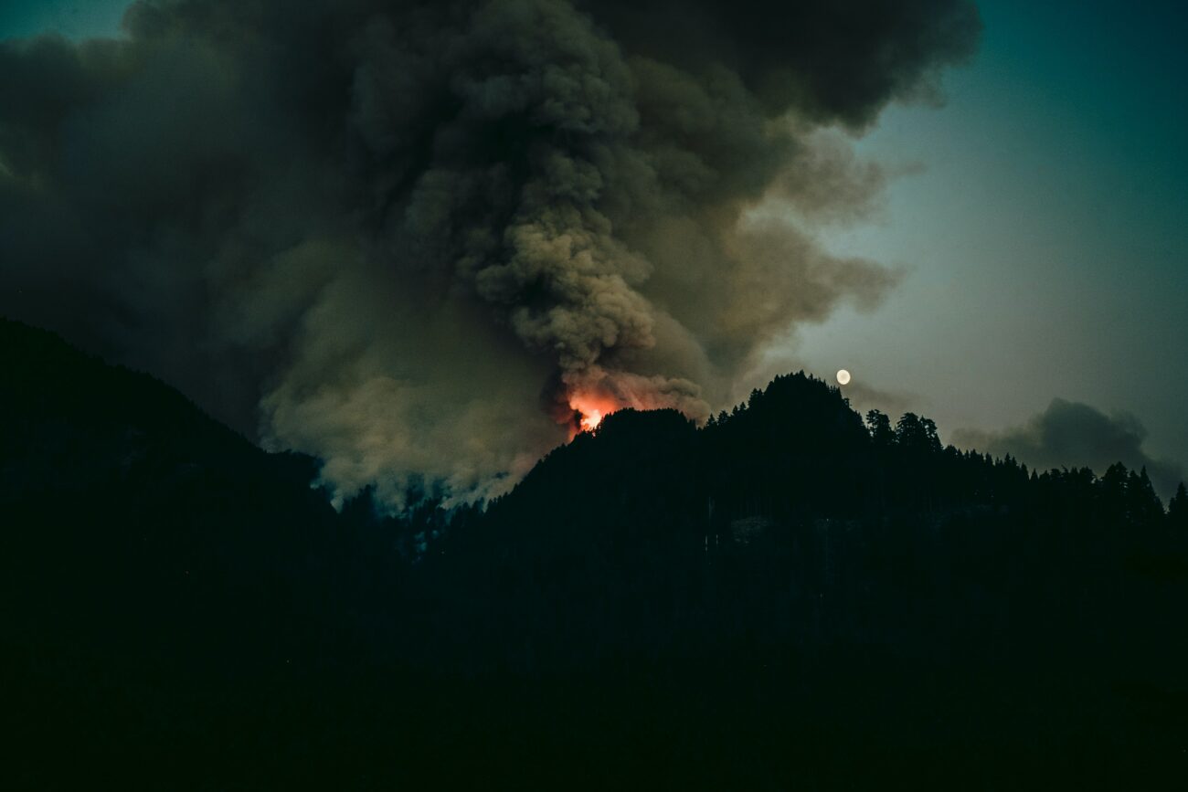 montagne en fumée